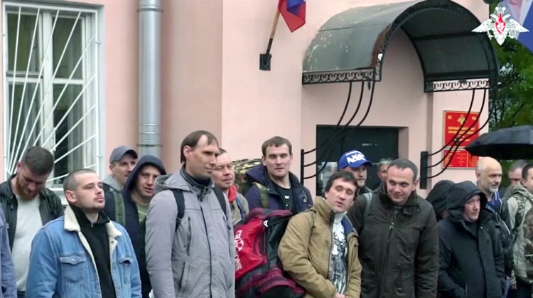 «Лига защиты интересов ветеранов войн» призвала СК РФ проконтролировать мобилизацию чиновников в Петербурге