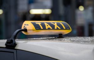 Пьяная калининградка угнала такси