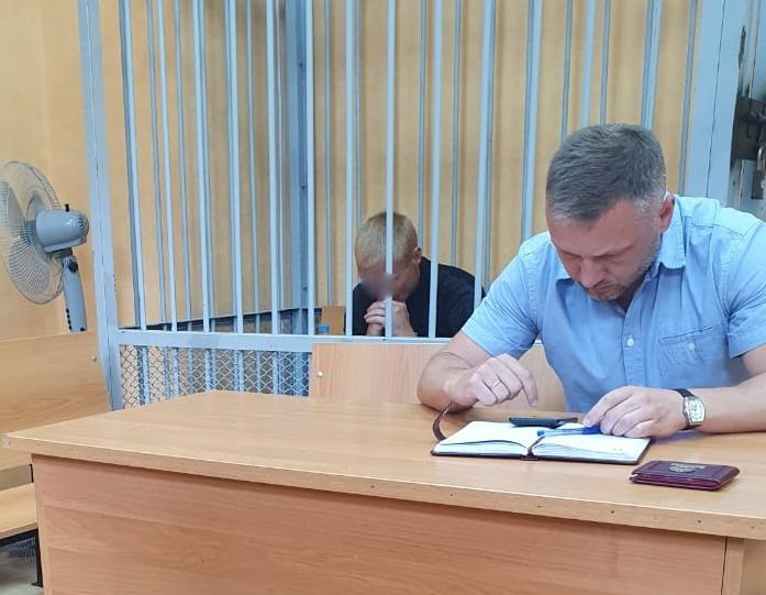Суд санкционировал арест жителя Калининграда, избившего знакомого кувалдой