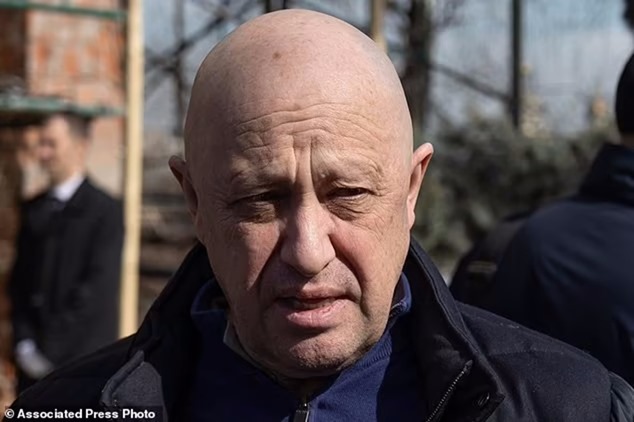 Основатель ЧВК «Вагнер» Евгений Пригожин объяснил процедуру передачи денег в случае смерти бойца
