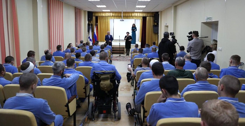 Елена Дятлова навестила бойцов СВО, проходящих лечение в Калининграде 