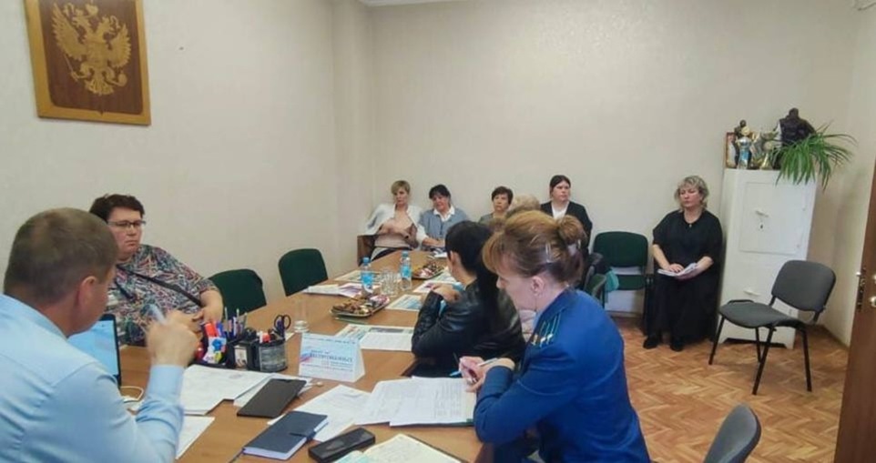 Прокуратура Правдинского района провела выездной прием семей участников СВО