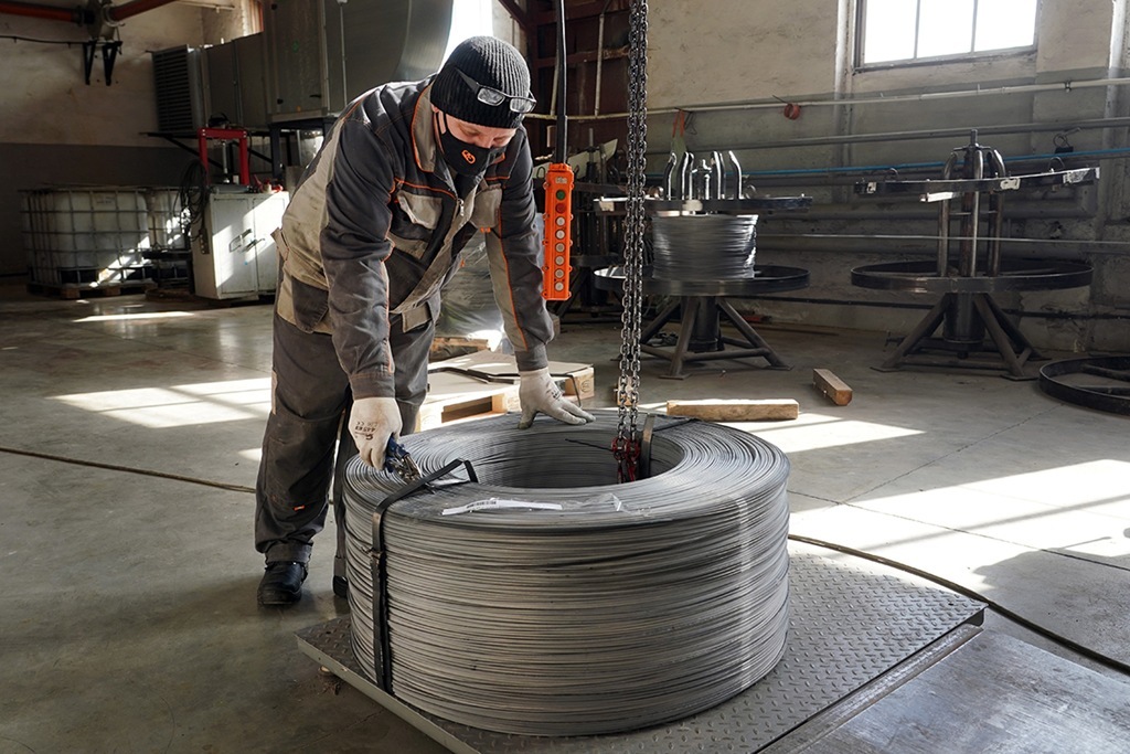 Экономика России замедляет рост и требует новых решений для преодоления вызовов