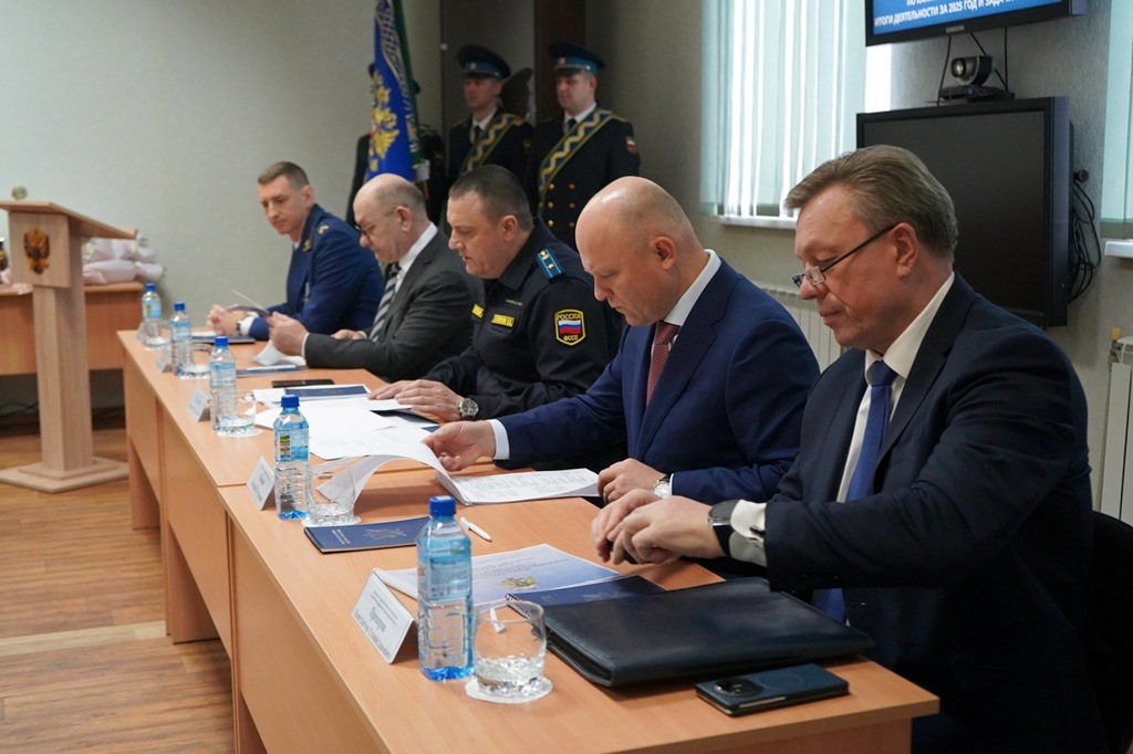 Калининградские приставы в 2025 году вернули взыскателям 6,2 миллиарда рублей